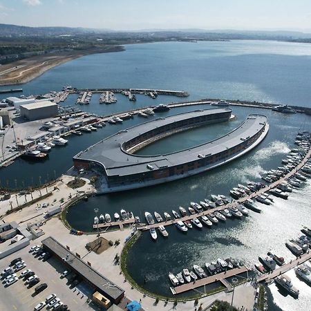 Crowne Plaza - Istanbul Tuzla Viaport Marina By Ihg Hotel Exterior photo