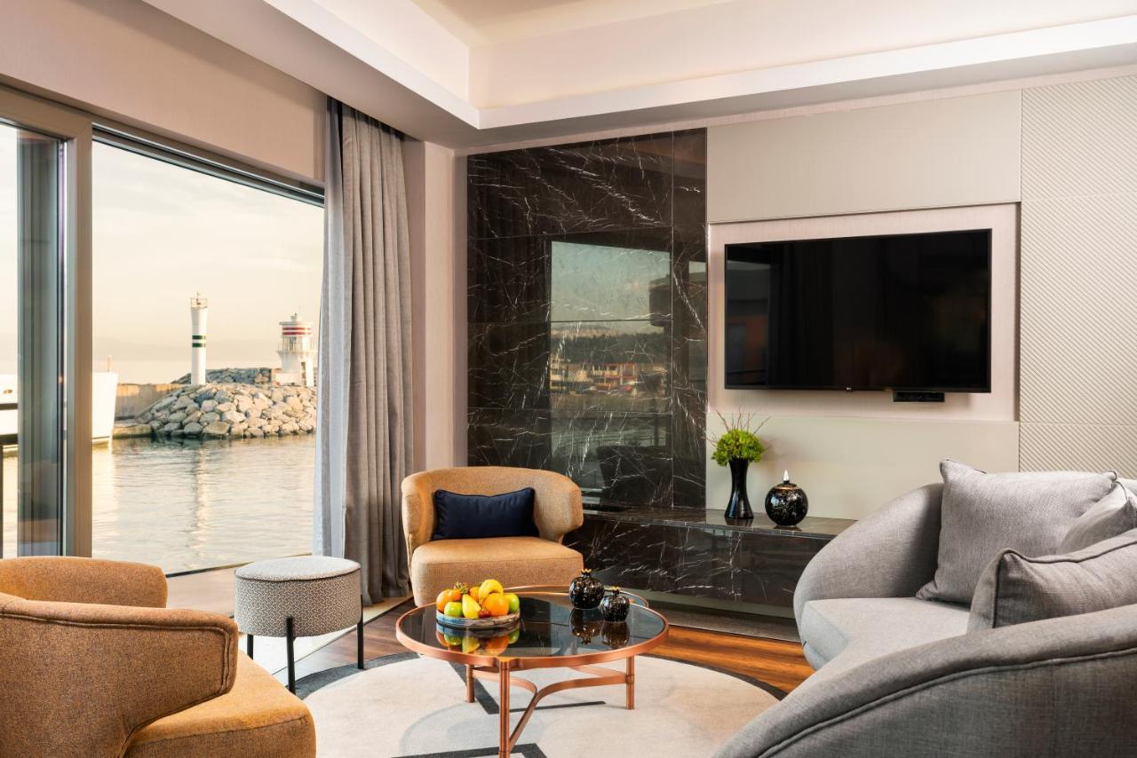 Crowne Plaza - Istanbul Tuzla Viaport Marina By Ihg Hotel Exterior photo
